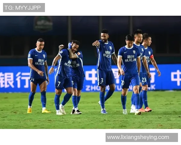 广州羽毛球队凭借56分强势领跑锦标赛积分榜展现出色竞技状态